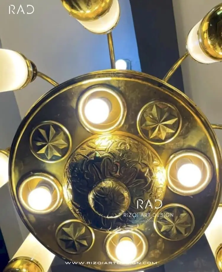 Replika Lampu Nabawi Kuningan Masjid Nabawi