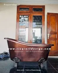 Bak mandi tembaga teksture hammered Antique Villa Bali 